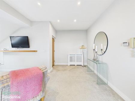 Apt 15 Danescourt, 116 Donaghadee Road, Newtownards, BT23 7HB - Photo 3