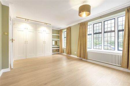 Highlands Heath, Putney, SW15, London - Photo 2