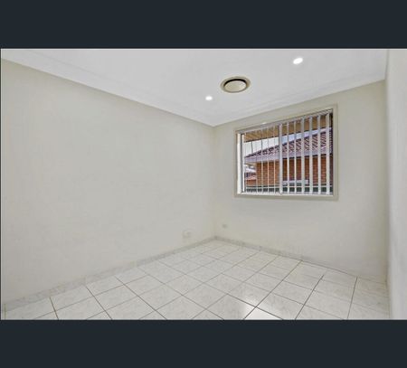 17 Adelaide Street, Oxley Park, NSW 2760 - Photo 4
