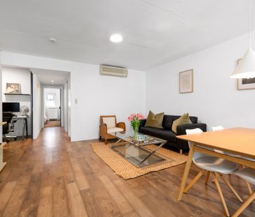 Furnished Urban Sanctuary Just off James Street! - Photo 2