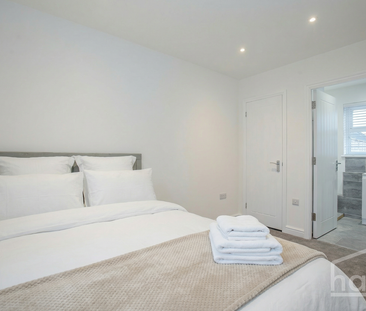 1 bedroom in a house share to rent - Photo 6