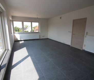 Recent appartement met 2 slaapkamers, terras en autostaanplaats gel... - Foto 6