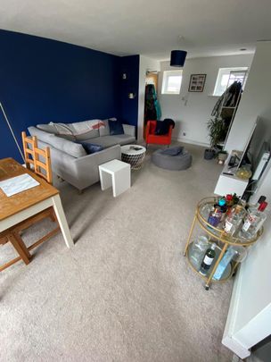 3 bedroom apartment to rent - Photo 1