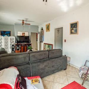 Casa para alugar com 286m², 3 quartos e 4 vagas - Foto 3