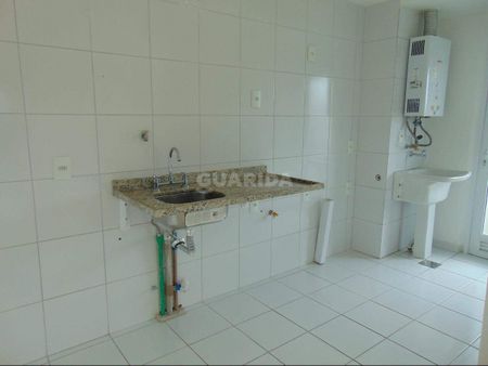 Apartamento de 2 dormitórios, sendo 1 suíte no bairro Central Park, com VAGA COBERTA E INFRA COMPLETA - COD: 15357 - Photo 2