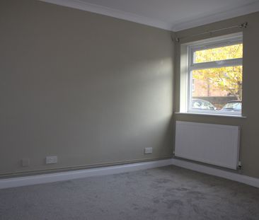 3 Bed Flat, Forest Road West, NG7 - Photo 5