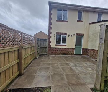 2 bedroom semi-detached house to rent - Photo 6