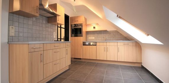 Appartement te huur in Hacquegnies voor € 790 met 2 slaapkamers - Photo 2
