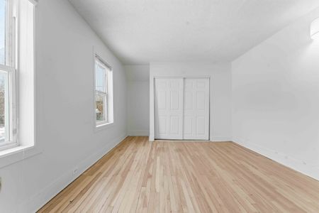 For Lease - 71 Carruthers Avenue, West Centre Town, Ontario - Photo 5