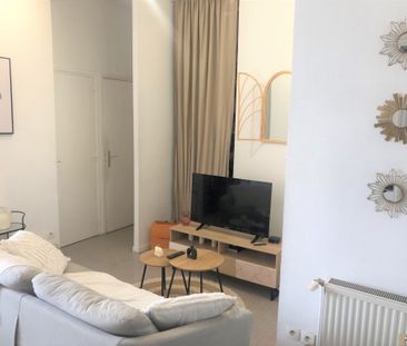 APPARTEMENT T1 BIS EN DUPLEX HYPER CENTRE - Photo 2