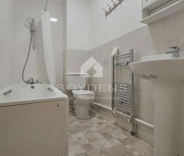 Wellesley Road, Clacton On Sea, CO15 - Photo 2