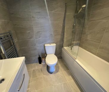 Clarence Street, Swindon - Photo 5