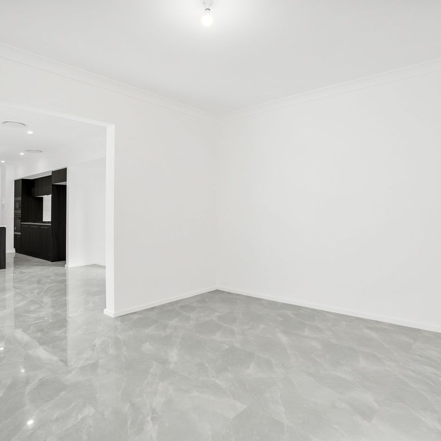 Young Luxury Home - Photo 1