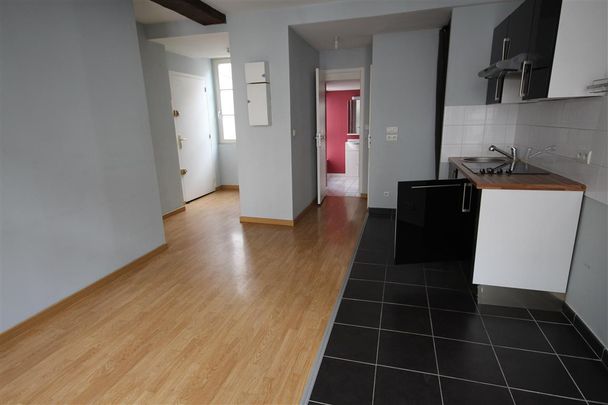 À LOUER – T2 de 40 m², Rue Sainte-Catherine, Vieux-Lille réf 17-001 - Photo 1