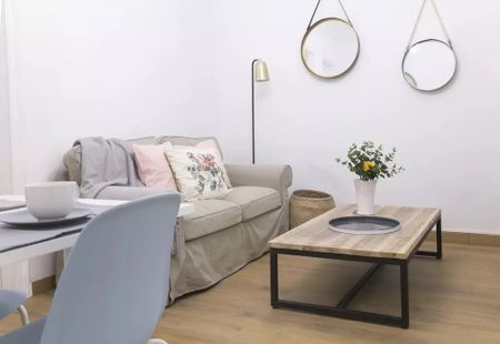 Carrer del Consell de Cent, Barcelona, Catalonia 08013 - Photo 5