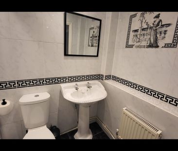 Room in a Shared House, Clifton Mount, S65 - Photo 4