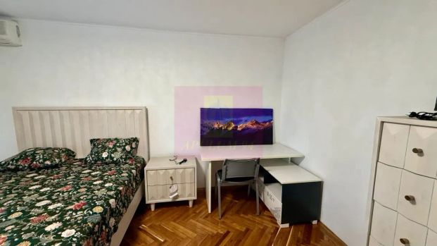 Garsoniera Piata Alba Iulia. - Fotografie 1