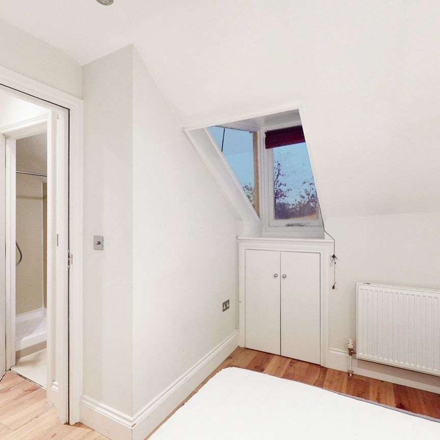 2 Bed Flat, St Paul's Road, N1 - Photo 1