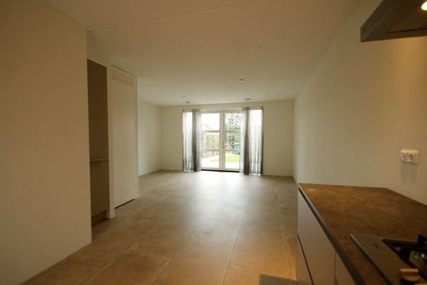 De Vrouwehof 5, Leuken, 6004SL, Weert - Photo 1