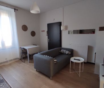 T2 MEUBLE AVEC TERRASSE - Photo 1