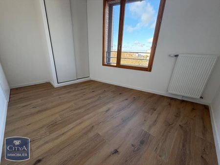Location Appartement 3 pièces 58m² NANTERRE 92000 - Photo 5