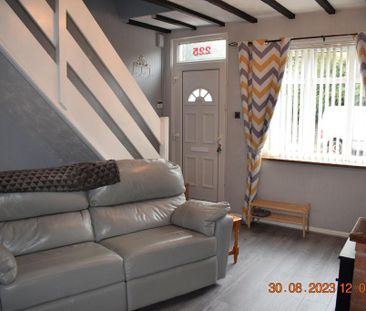 2 bedroom terraced house to rent - Photo 1