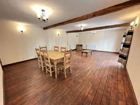 3 bedroom barn conversion to rent - Photo 2