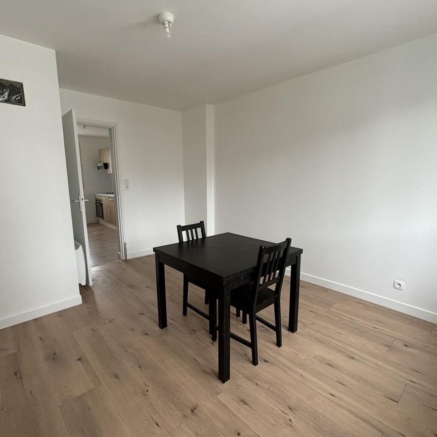 Location Appartement 1 pièce 28m² LE HAVRE 76600 - Photo 1