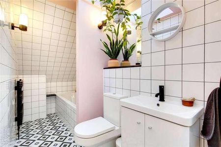 Lansdowne Drive, London, E8 - Photo 5