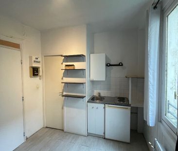 Location Appartement 2 pièces 16m² - Photo 1