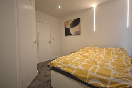 1 bedroom Flat To Let - Photo 4