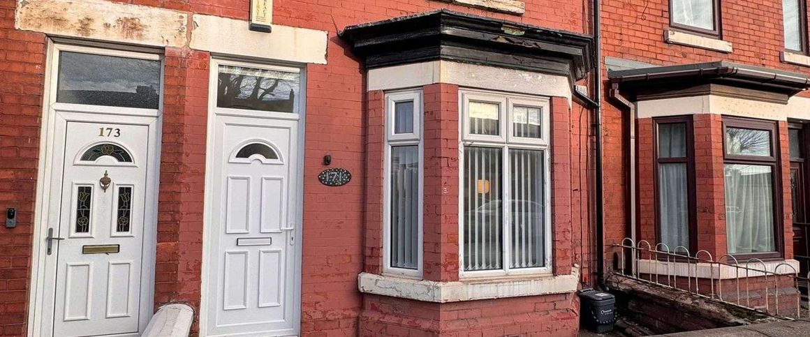 Padgate Lane Room 6 - Photo 1