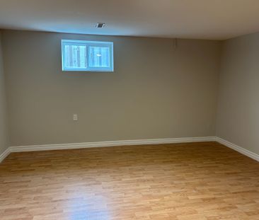 For Lease - 40 Strathavon Drive Unit# Lower, Toronto, Ontario - Photo 5