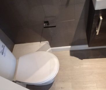 Studio Flat, London, NW2 - Photo 6