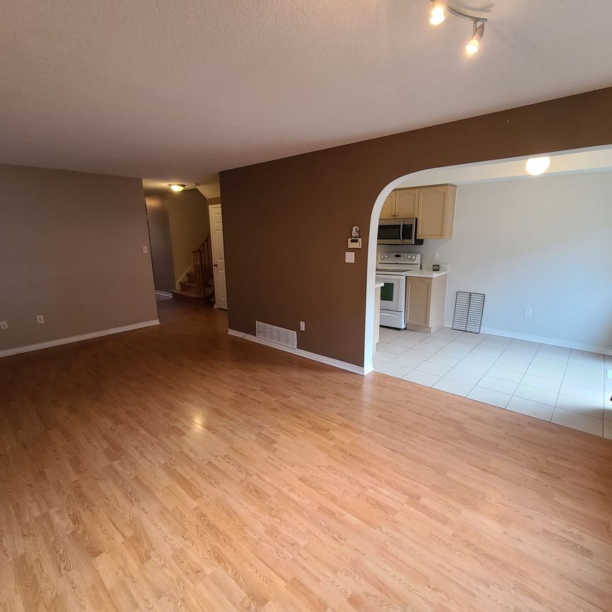 For Lease - 228 Coleridge Drive, Newmarket, Ontario - Photo 1
