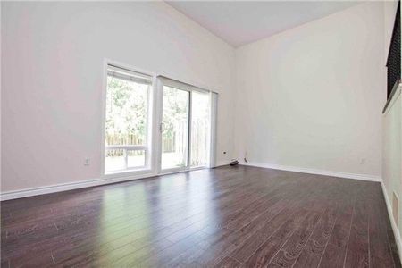 For Lease - 16 New Port Way, Markham, Ontario - Photo 2