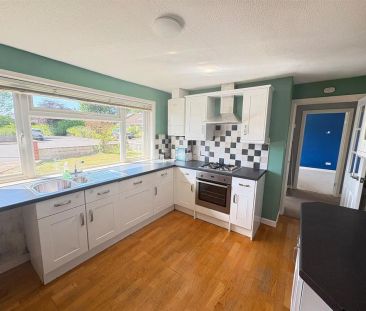 Broadclyst, Exeter - Photo 3