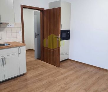 Pronájem bytu 2+kk 48 m² - Photo 1