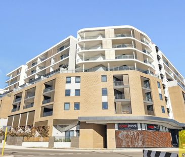 Near-New, Furnished Ground-Floor Apartment - with Fantastic Amenities - Photo 3