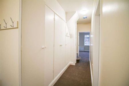 Plains Road, Nottingham, NG3 - Photo 5