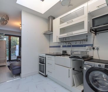 Harford Drive, Watford, Hertfordshire, WD17 - Photo 4