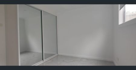 RENOVATED 2 BEDROOMS SEPARATE GRANNY - Photo 4