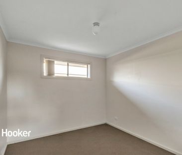 Quiet & Convenient Location Living! - Photo 1