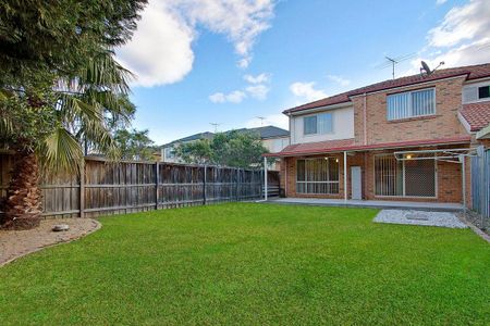 21 Kirkton Place, Beaumont Hills, NSW 2155 - Photo 4