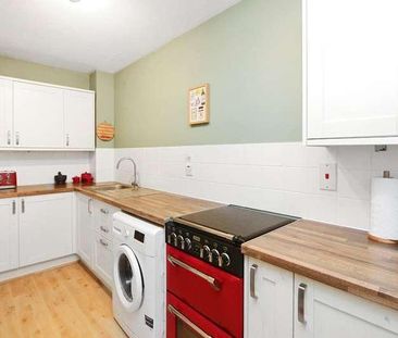 Cedarhurst, Elstree Hill, Bromley, BR1 - Photo 4