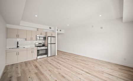 Daffodil – 1800 Leila, Winnipeg, MB - Photo 5