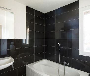 Modern, helle 4.5-Zimmer-Wohnung - Photo 4