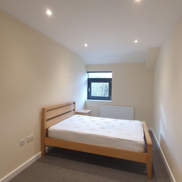 Oxford Road, Moseley, Birmingham - Photo 1