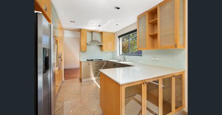 Exceptional Family Home in a Great Location - Photo 5