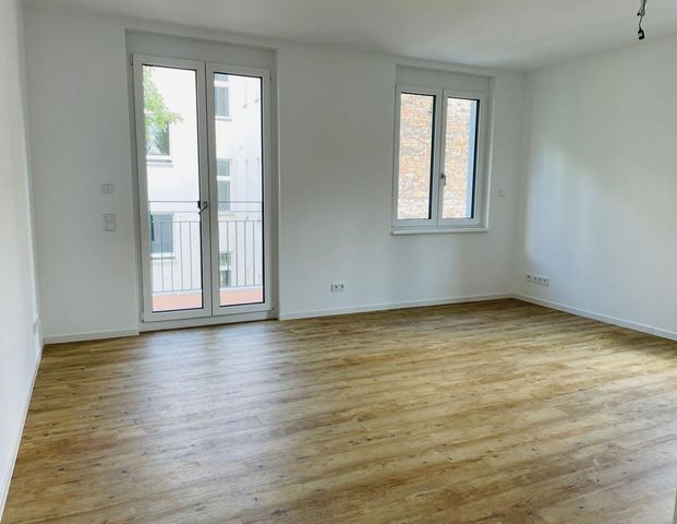 Erstbezug im Between16: Zwei Balkone und viel Licht! - Photo 1